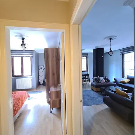 Specius Flat Near Yeditepe Univ Стамбул