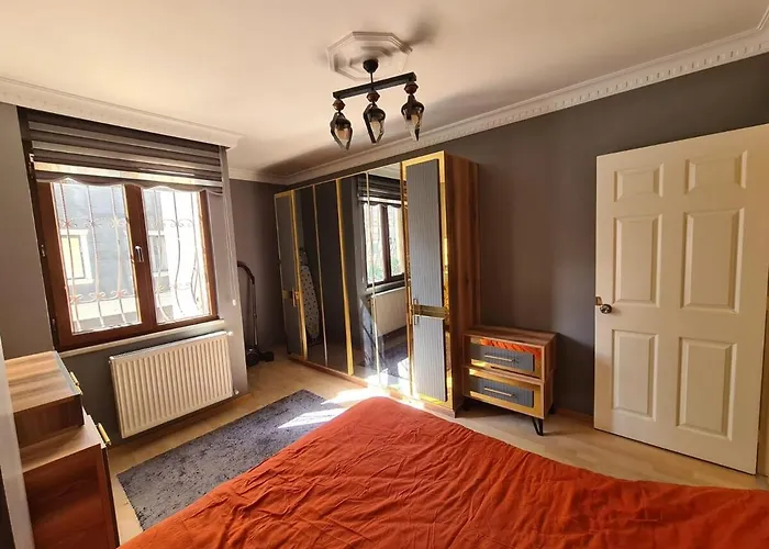 Specius Flat Near Yeditepe Univ 公寓