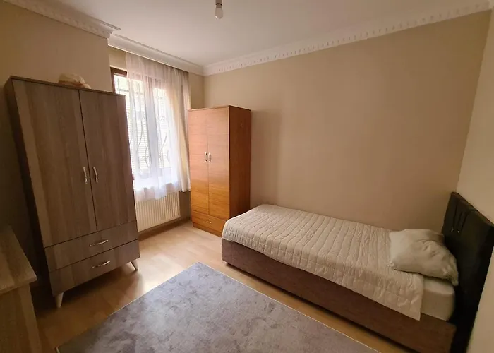 Specius Flat Near Yeditepe Univ Istanbul