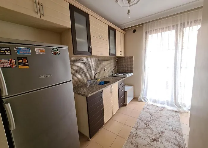 Specius Flat Near Yeditepe Univ Lägenhet Istanbul