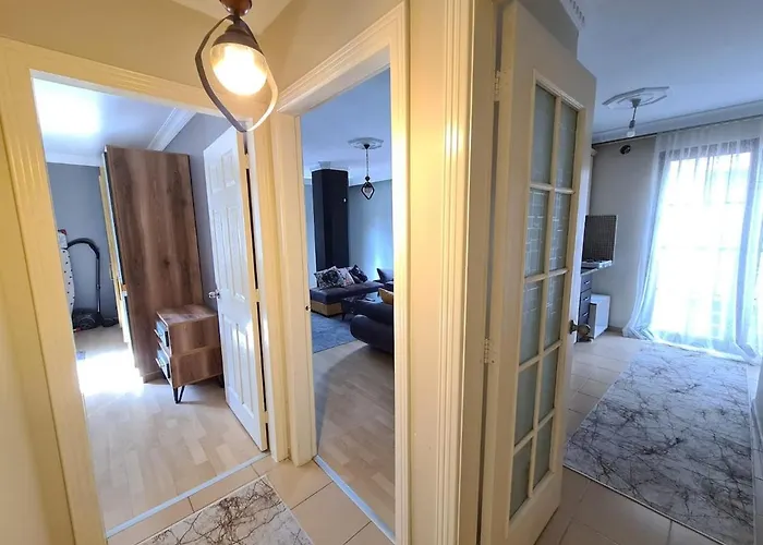 Specius Flat Near Yeditepe Univ *